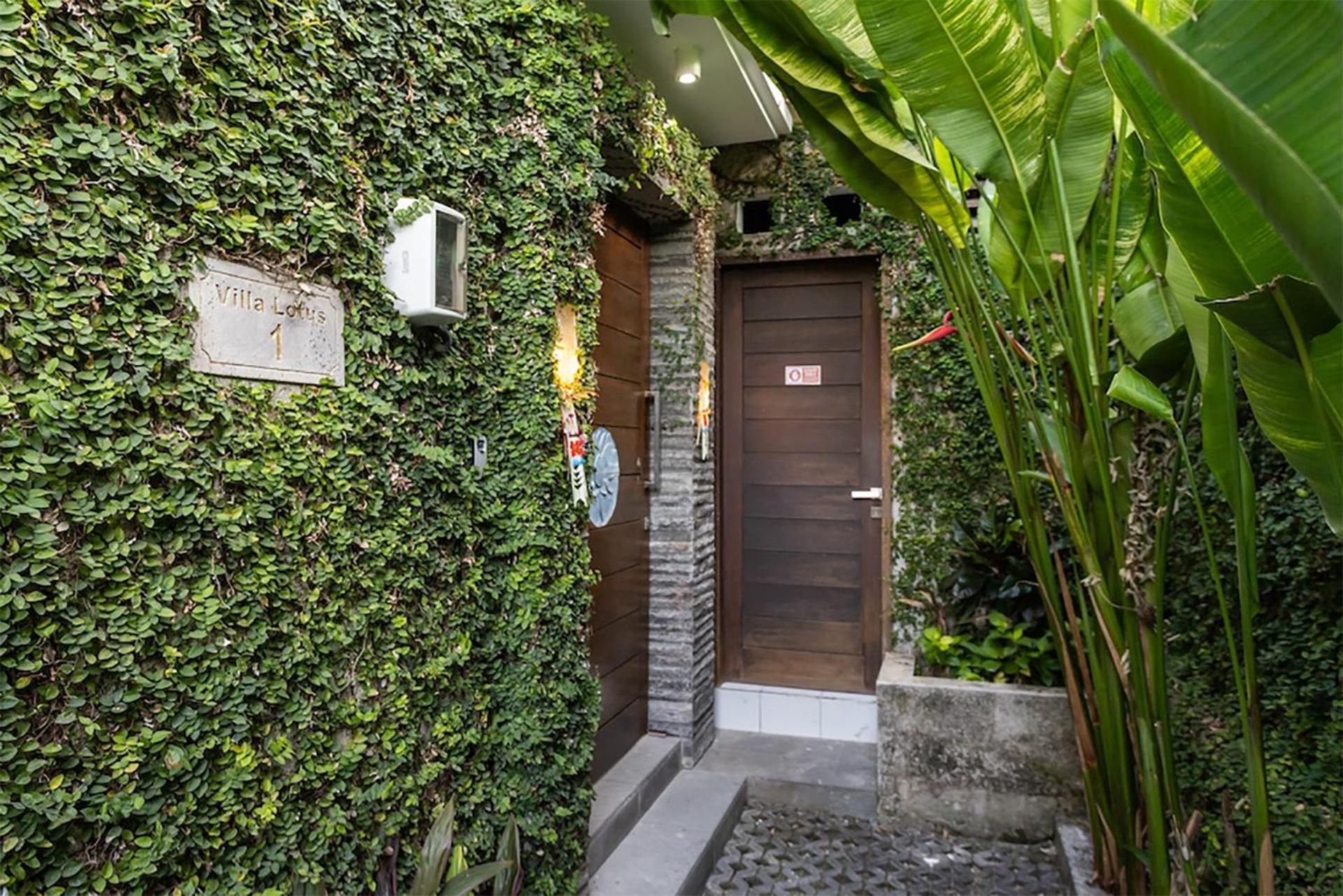 Villa Lotus By Optimum Bali Villas Seminyak  Ngoại thất bức ảnh