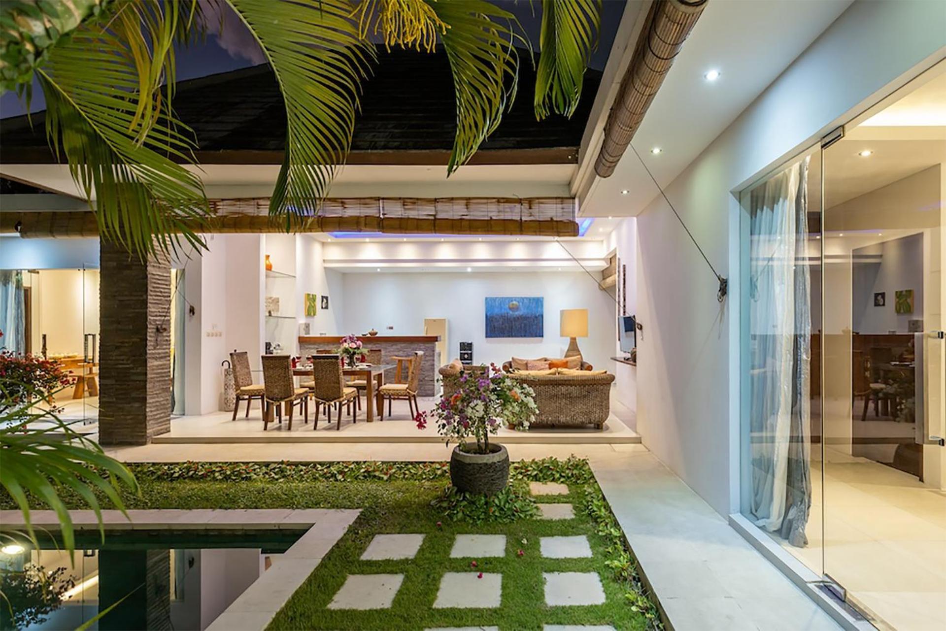 Villa Lotus By Optimum Bali Villas Seminyak  Ngoại thất bức ảnh